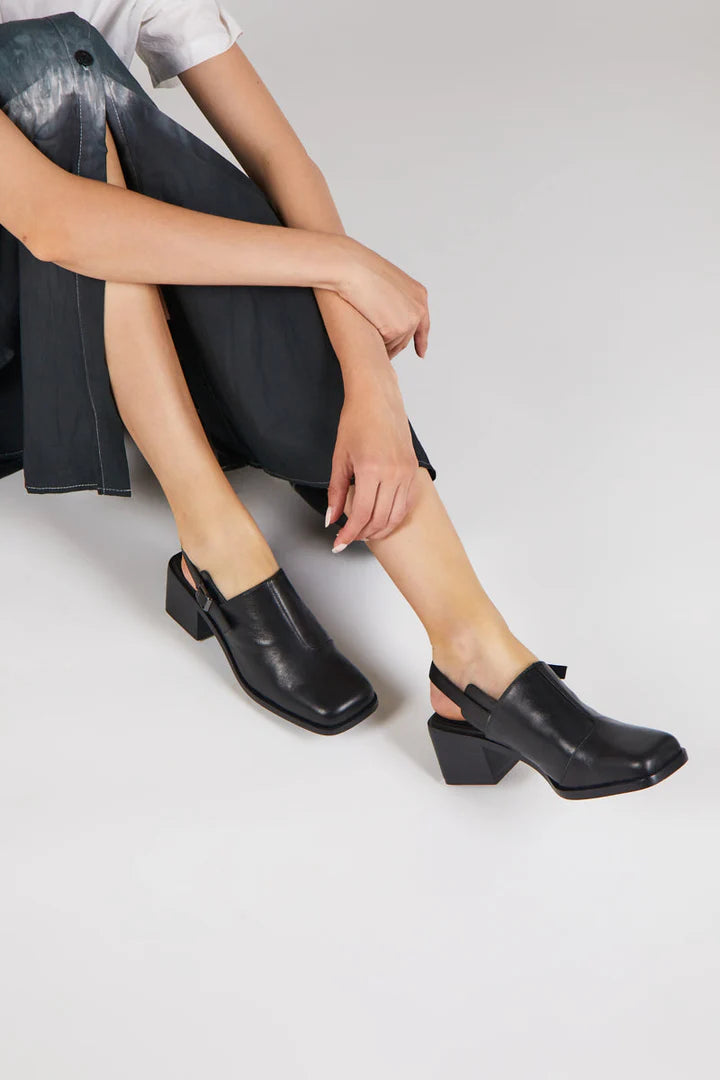 INTENTIONALLY BLANK MARTY 2 SLINGBACK BLACK