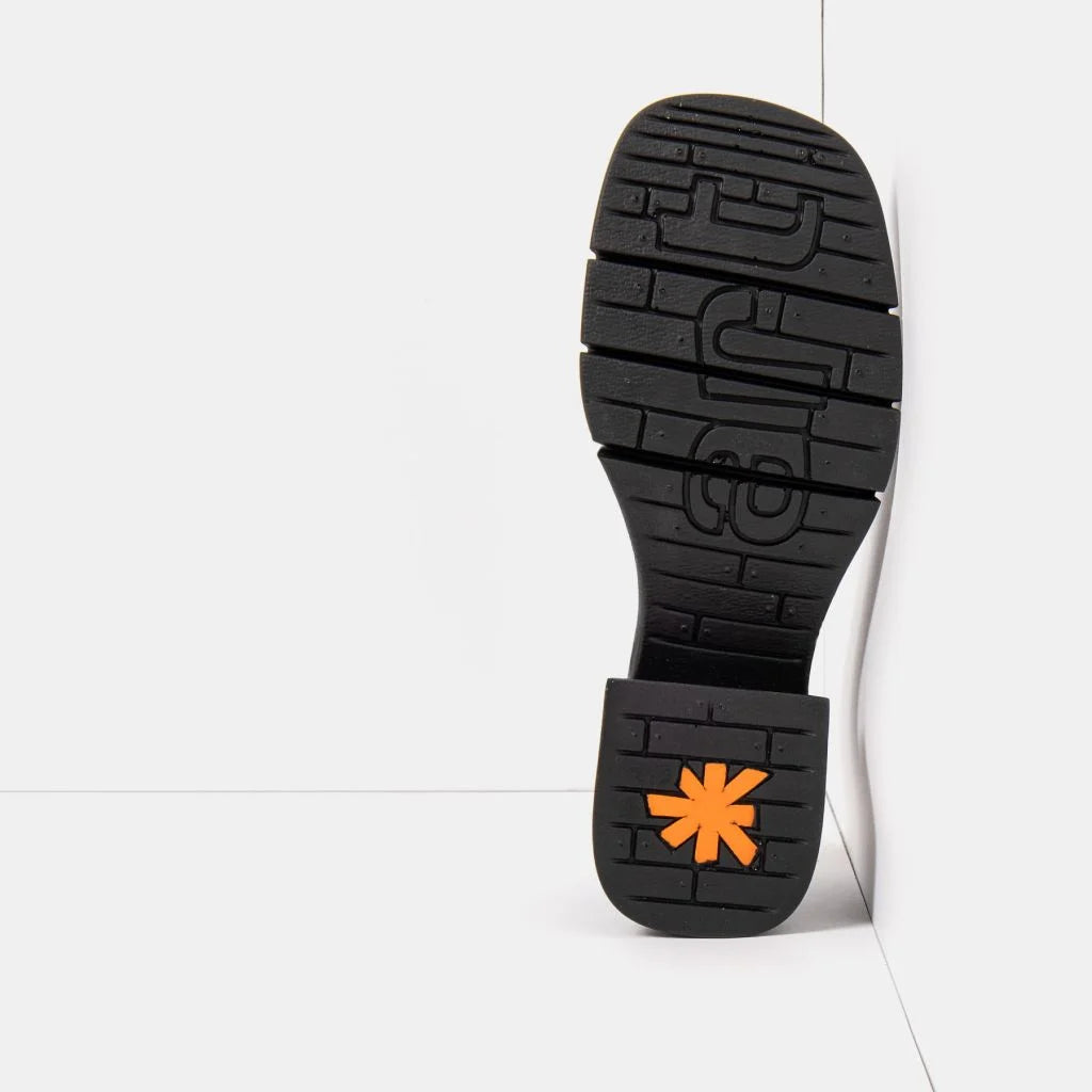 ART VARSOVIA-BLACK BUCKLE SANDALS - Shoe Market NYC