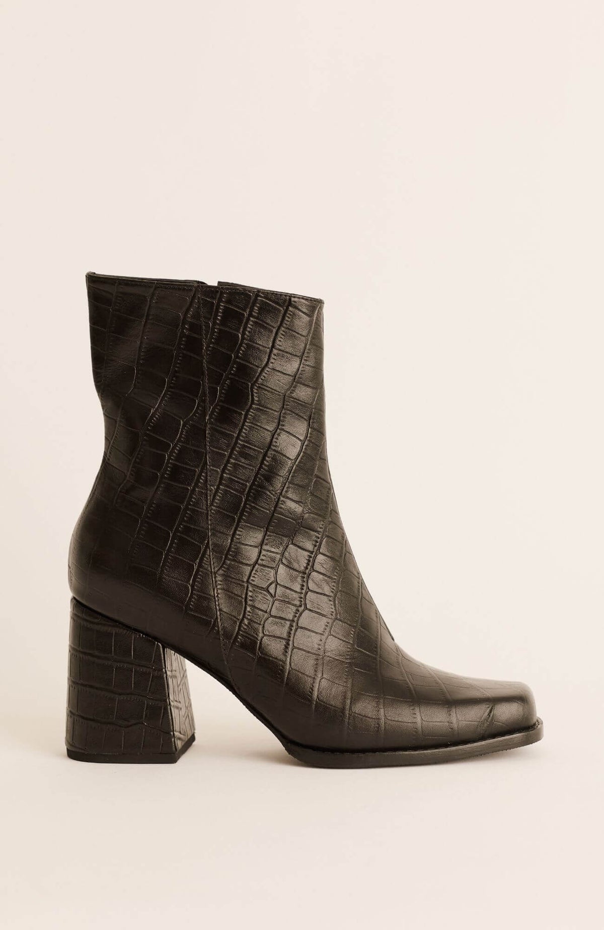 CANELLA BRAND BOTAS RUNWAY CROCO BLACK