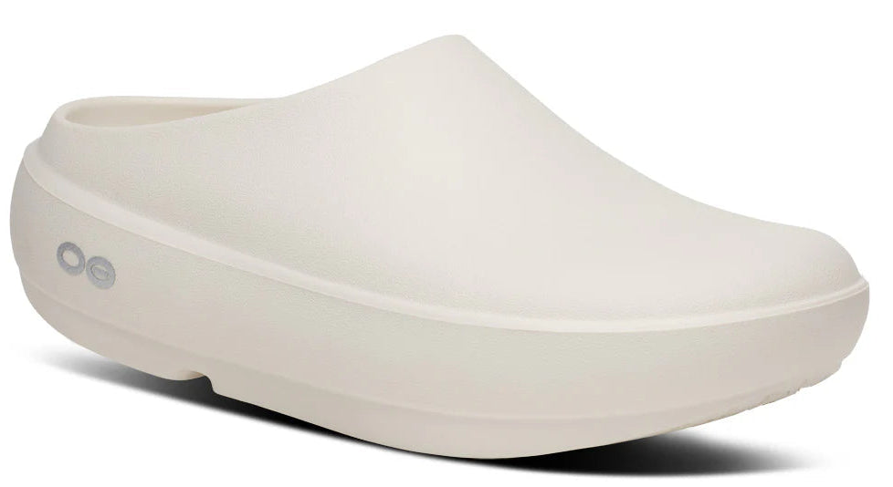 OOFOS WOMEN'S CLOG PLUS IN CHALK