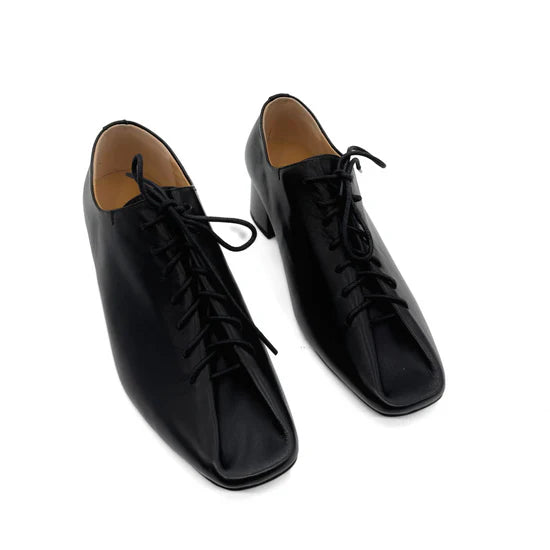 AMIE RAFA EARL LACE UP SHOES
