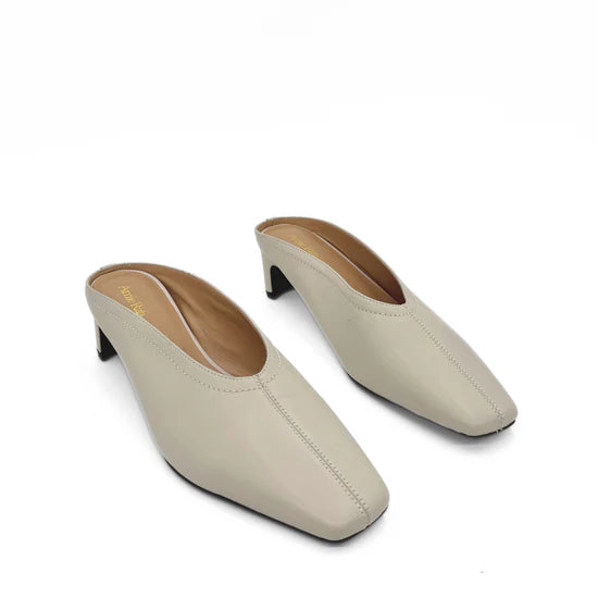 AMIE RAFA JUNIE MULE BONE