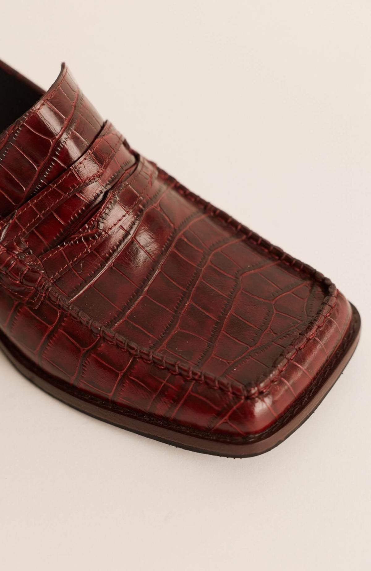 CANELLA BRAND MOCASIN CUMBI CROCO WINE