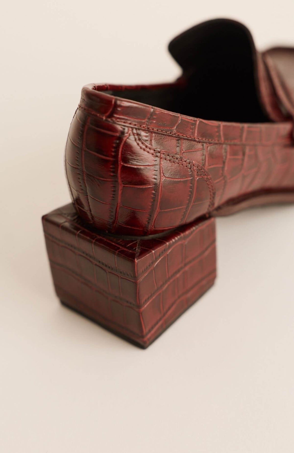 CANELLA BRAND MOCASIN CUMBI CROCO WINE