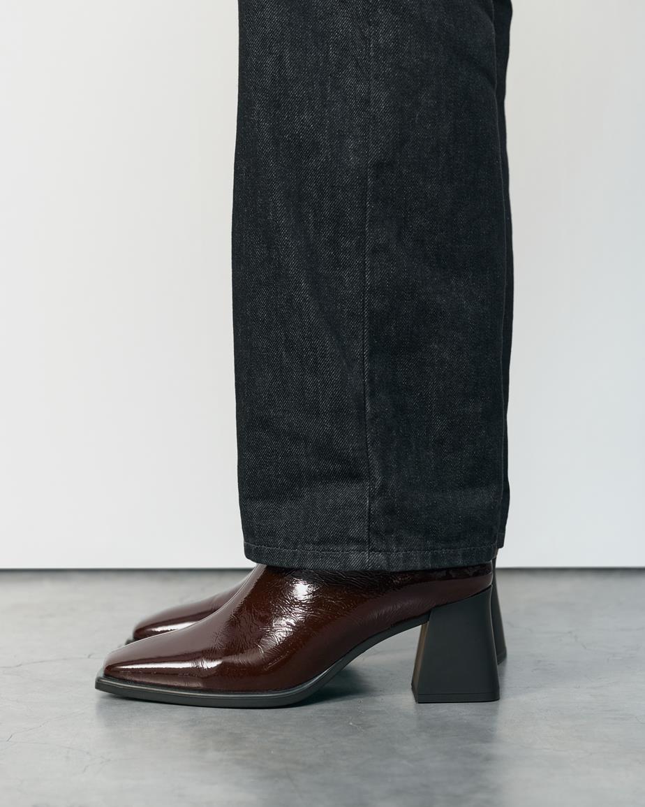 VAGABOND HEDDA BOOT PAT - CHOCO