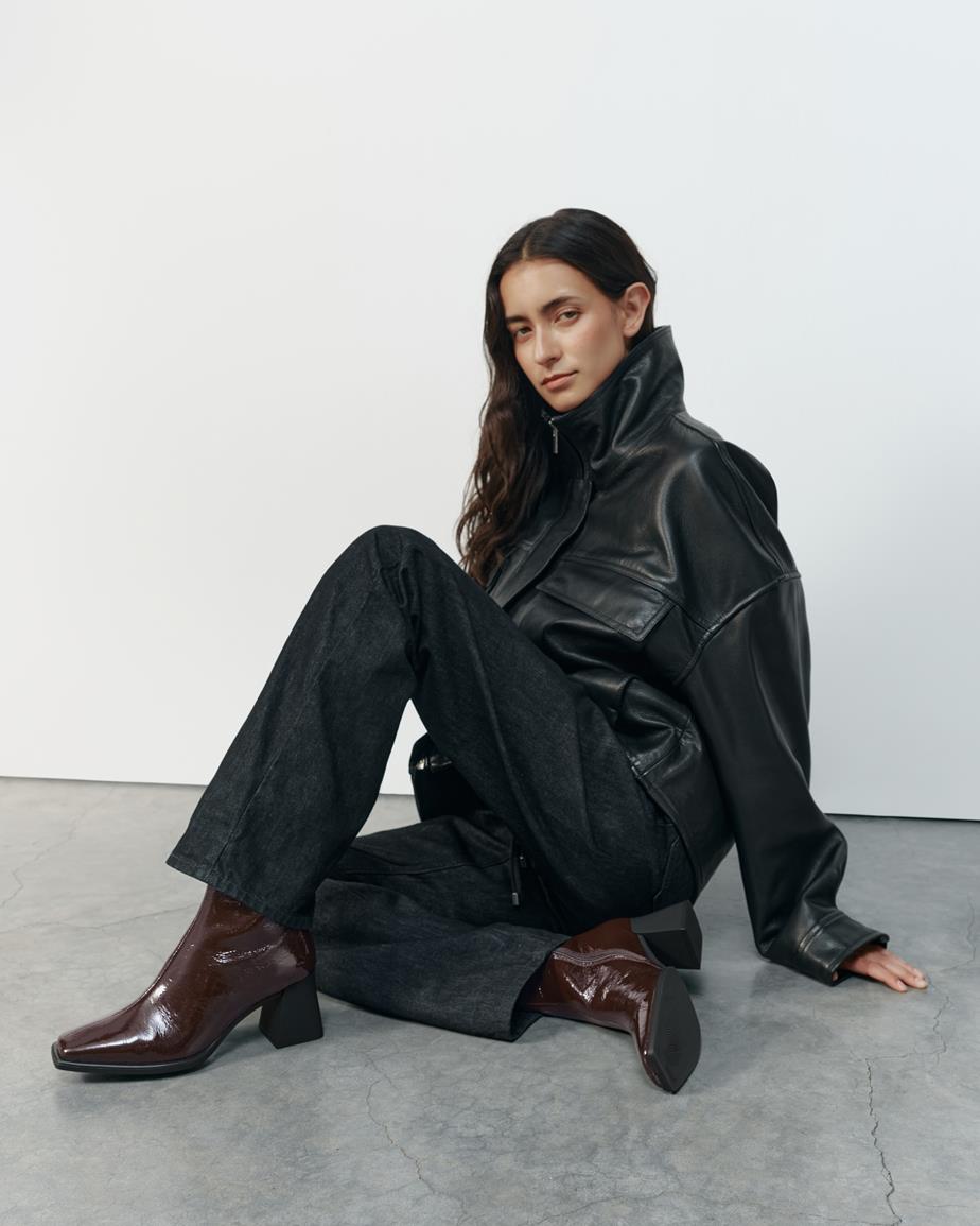 VAGABOND HEDDA BOOT PAT - CHOCO