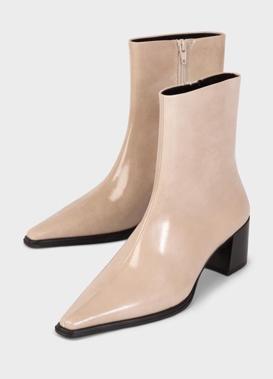 VAGABOND GISELLE BOOTIE-SAND PATENT