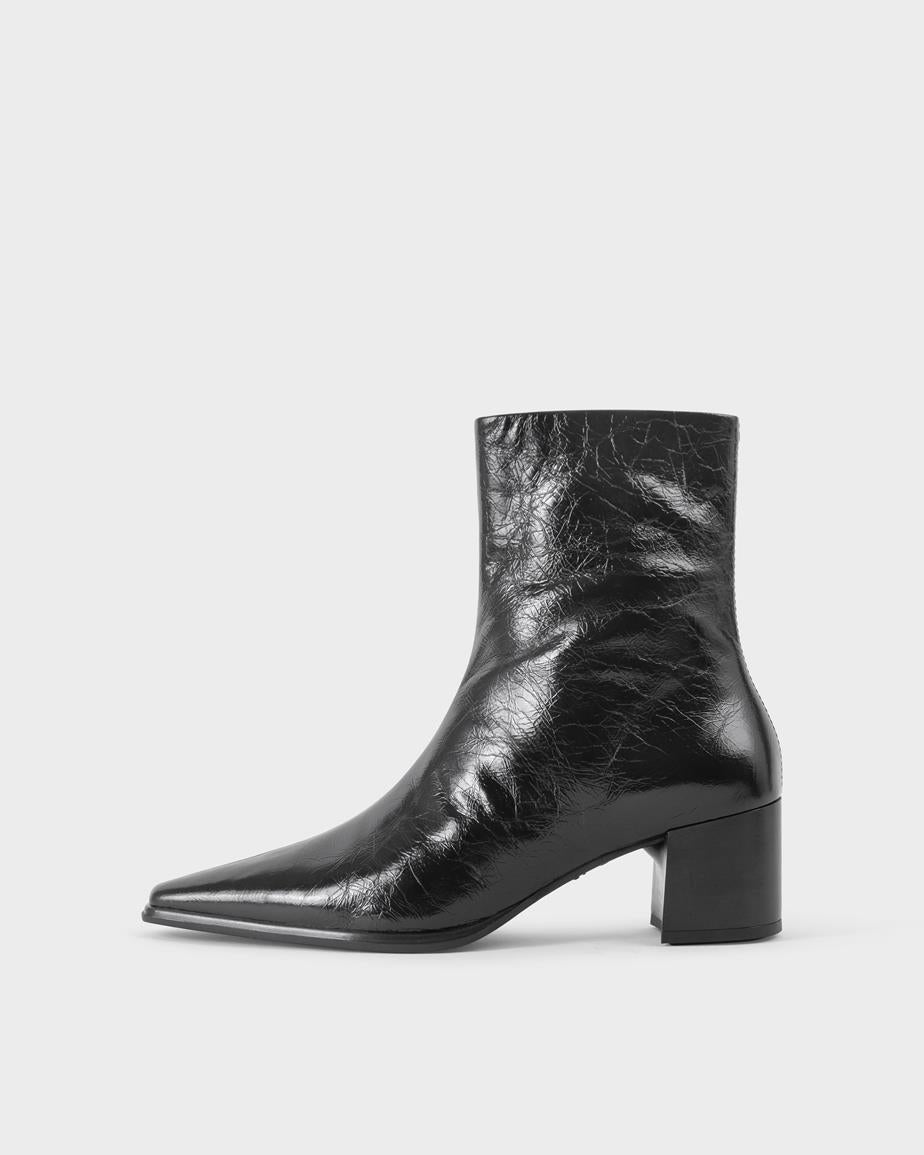 Vagabond Giselle Patent boots in Black
