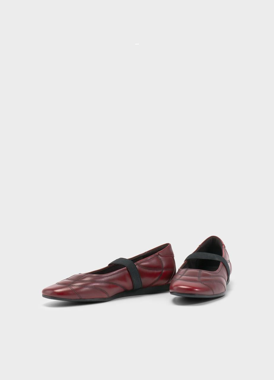 VAGABOND HILLARY QUILTED FLAT