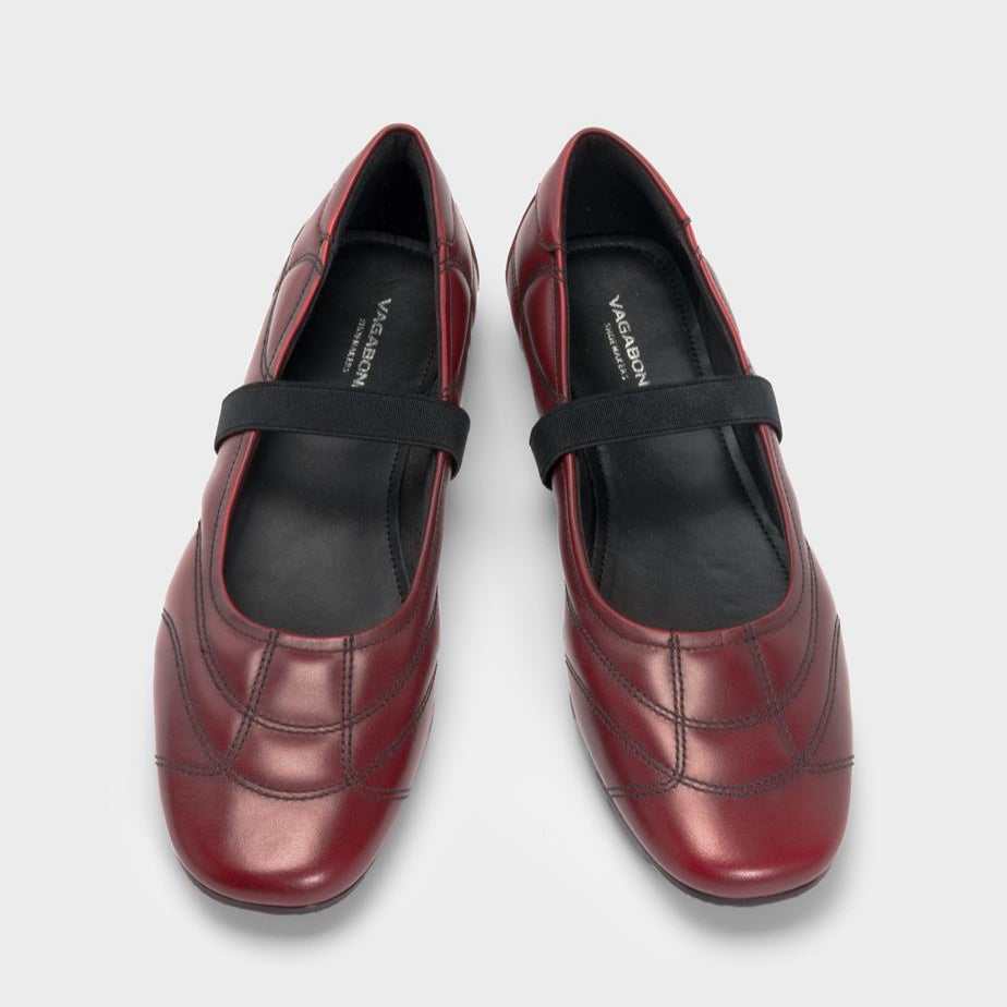 VAGABOND HILLARY QUILTED FLAT