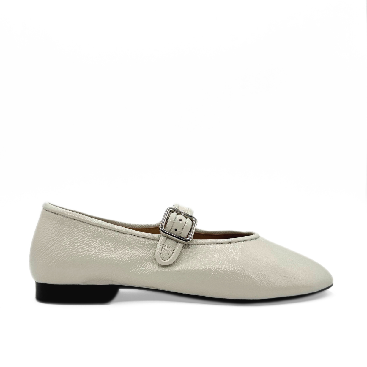 AMIE RAFA ASHLEY MARY JANES -WHITE