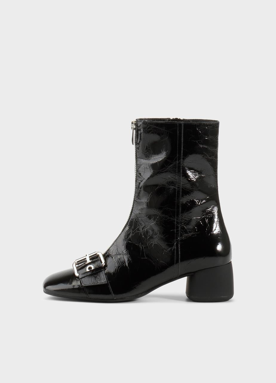 VAGABOND LIVIA-BUCKLE BOOT BLACK PATENT
