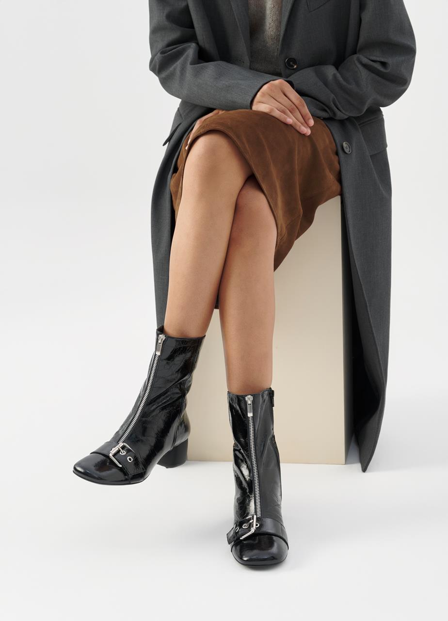 VAGABOND LIVIA-BUCKLE BOOT BLACK PATENT