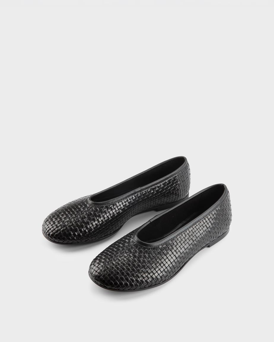 VAGABOND ALEYA WOVEN FLATS IN BLACK