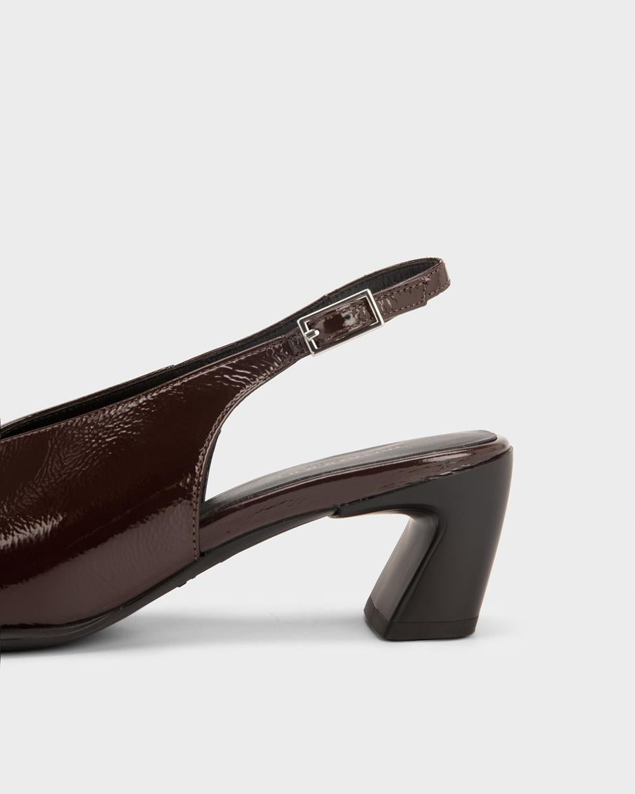 Vagabond Ilona slingback pumps in dark brown patent
