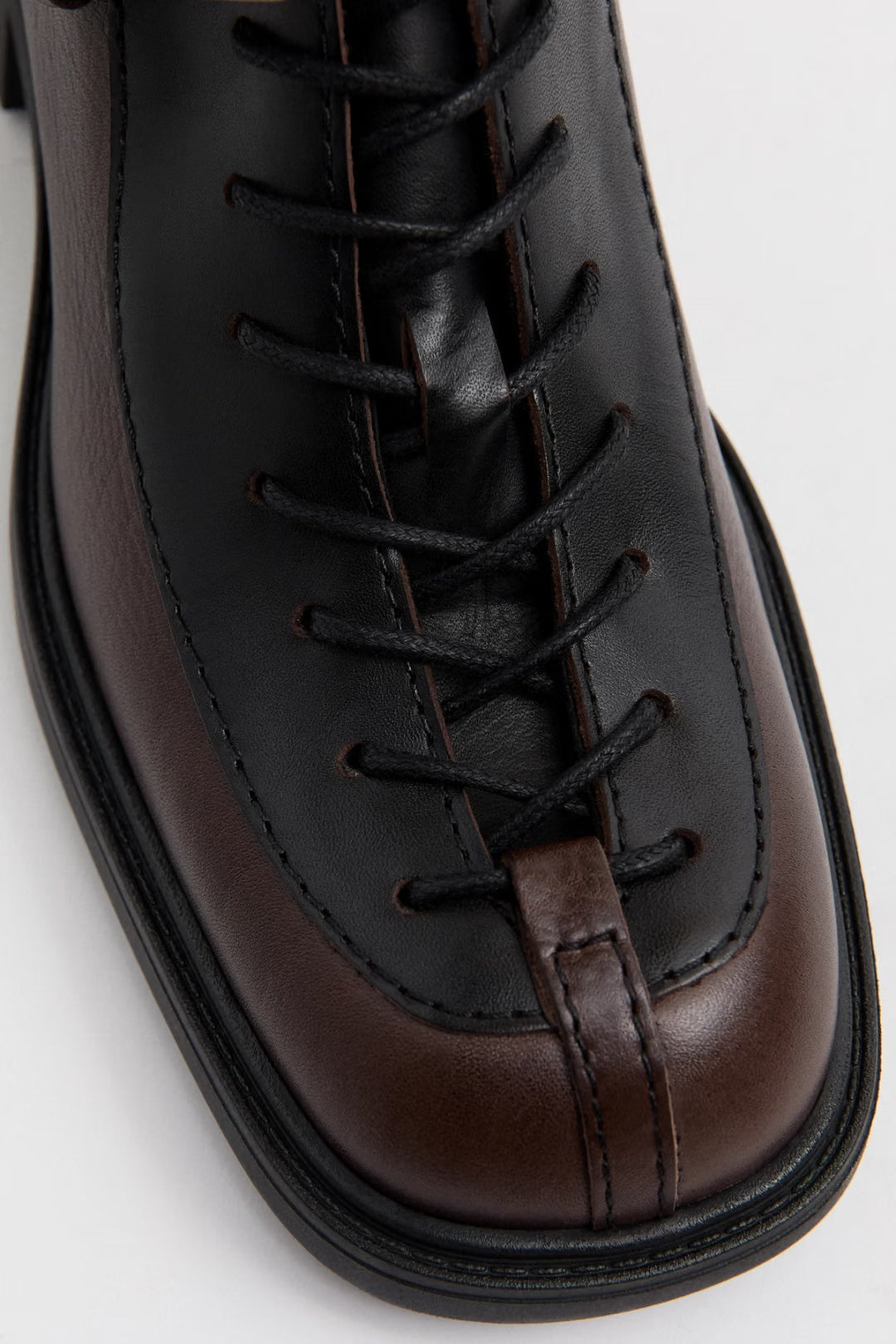 MIISTA Licia Brown Rowe Ankle Boots