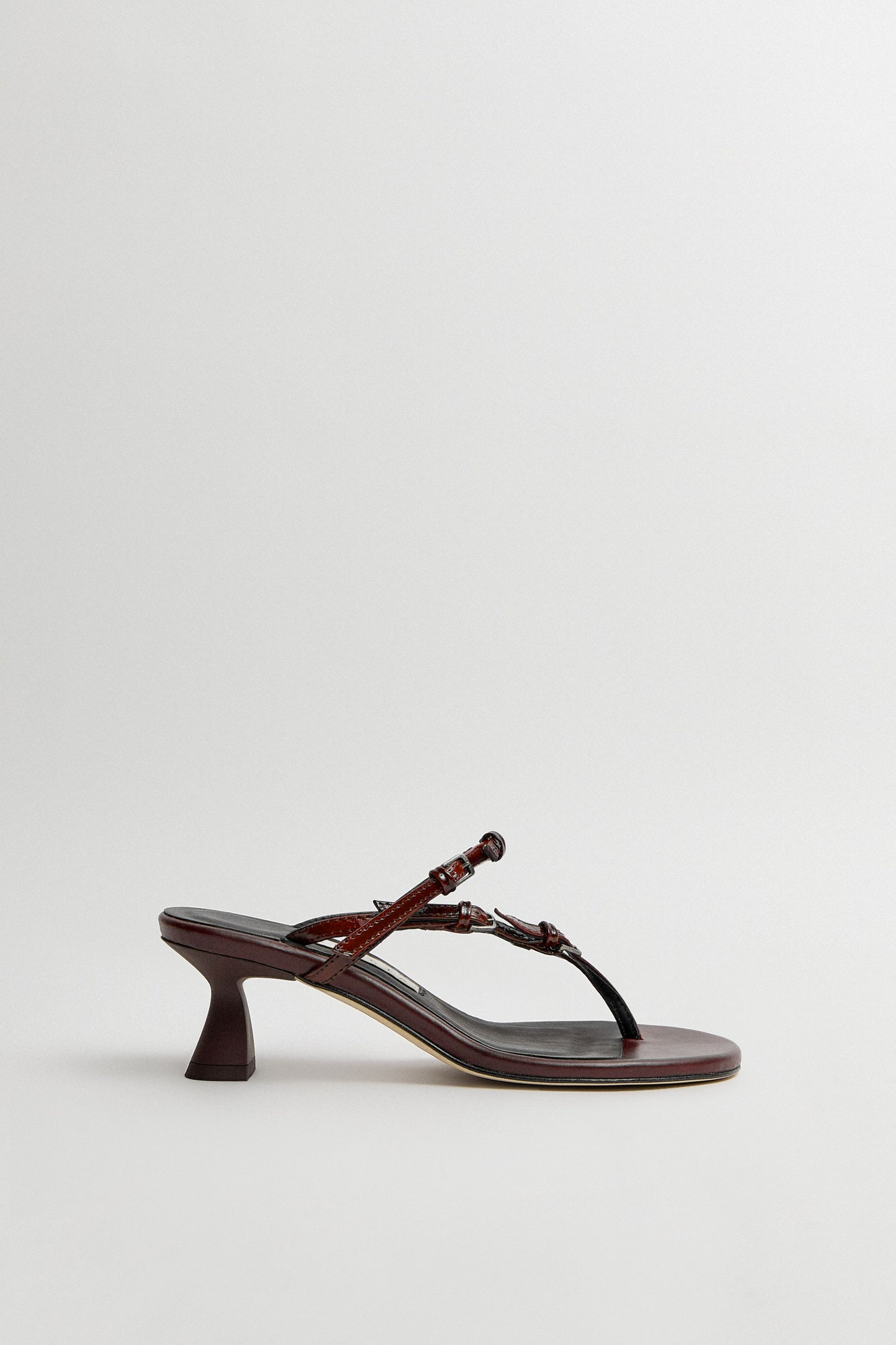 MIISTA Abisai Burgundy Mini Buckled Sandals