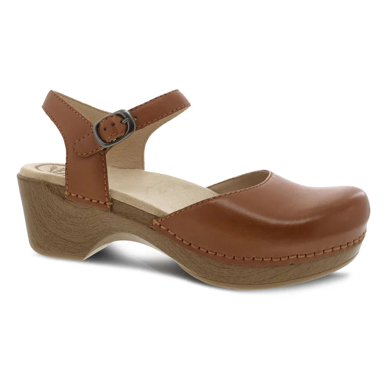 DANSKO SAM CLOG CAMEL