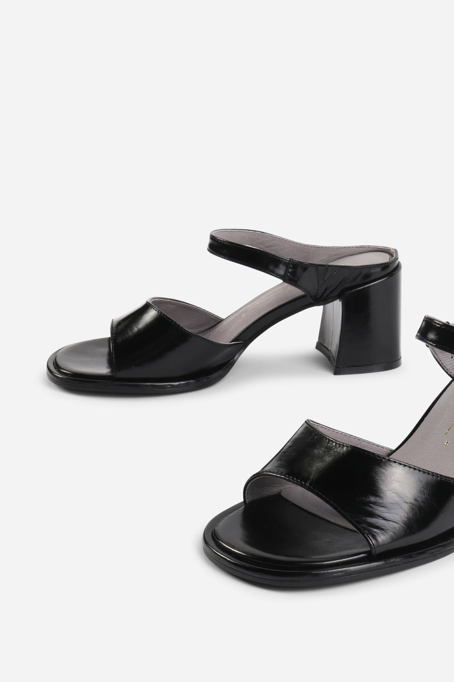 INTENTIONALLY BLANK APEX HEELS IN BLACK - Shoe Market NYC