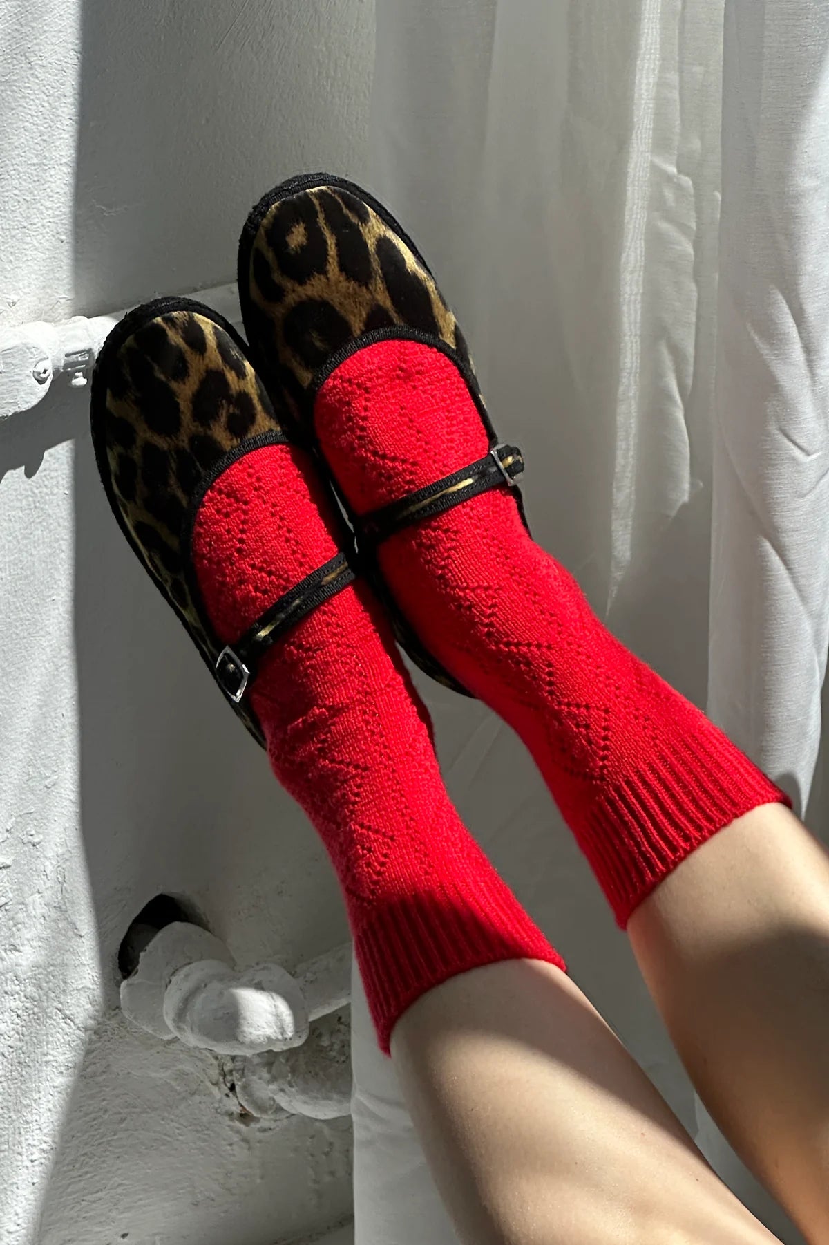 LEBON SHOPPE CASHMERE POINTELLE SOCKS RED