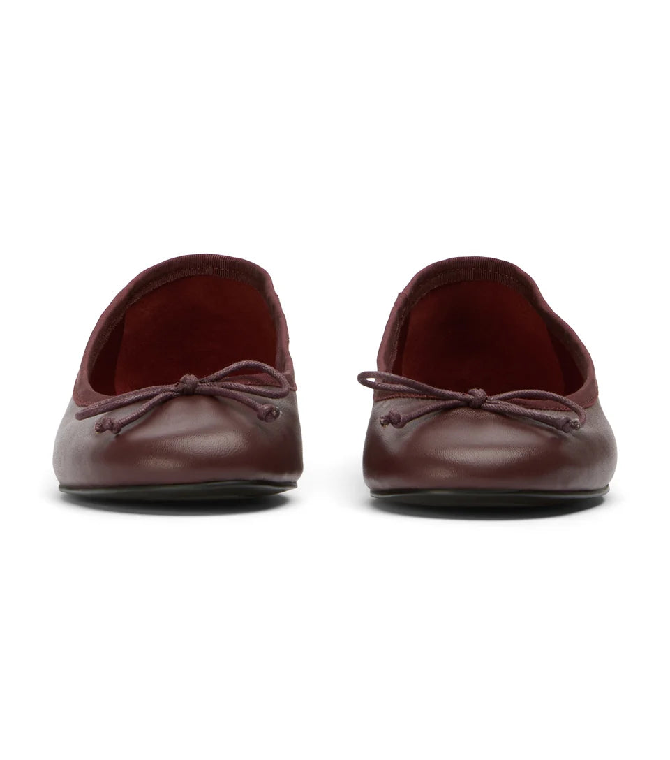 TONY BIANCO COMMA FLATS IN VINO - Shoe Market NYC