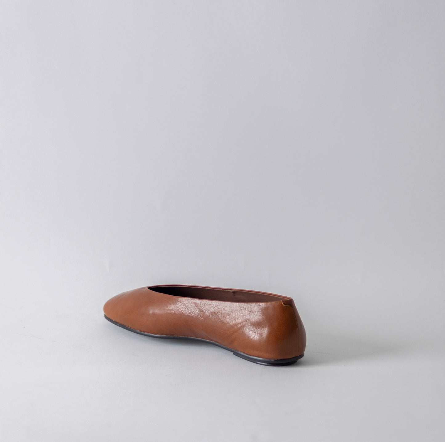 JEFFREY CAMPBELL FATHOM FLATS IN TAN