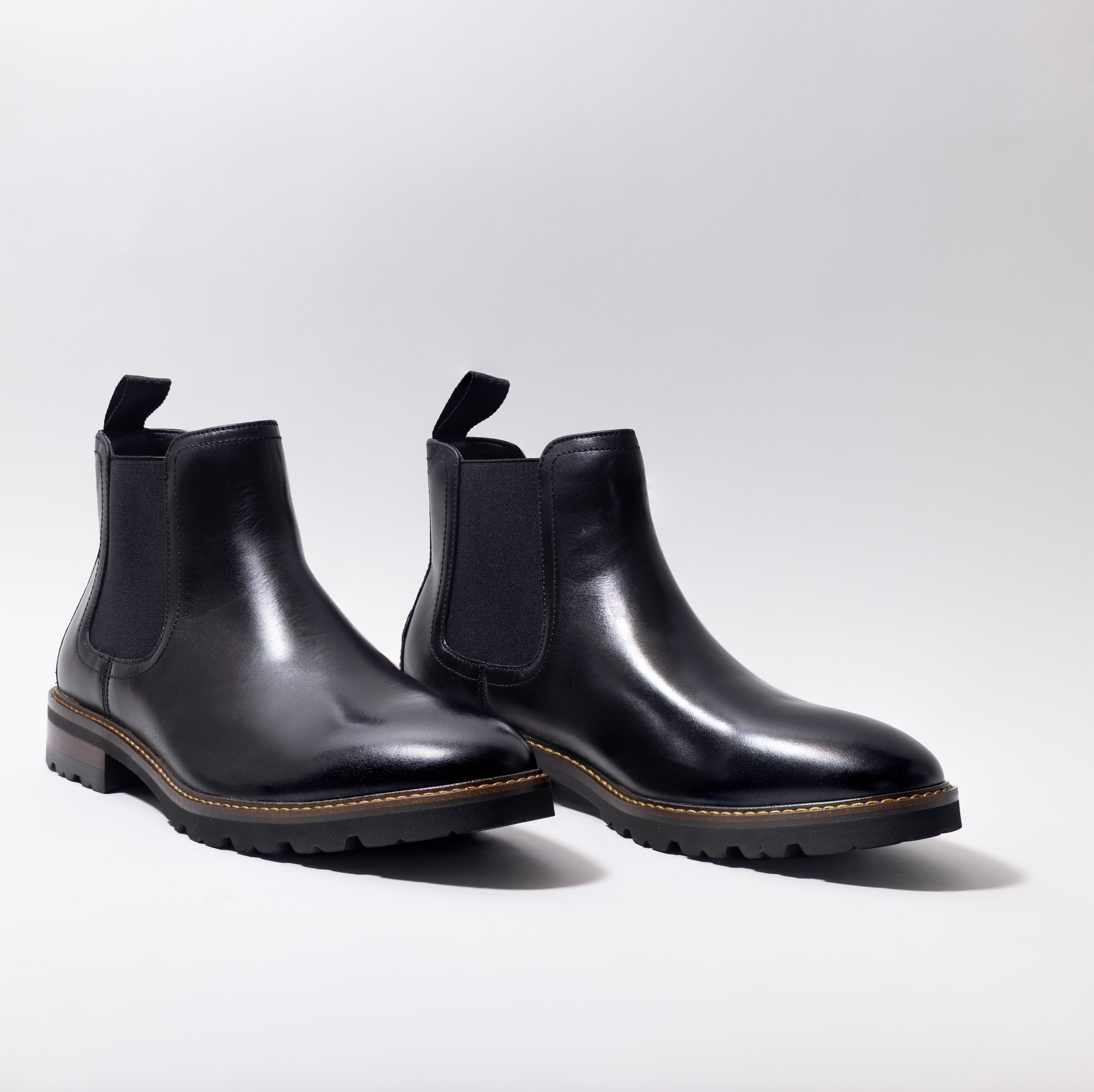 FLORSHEIM RENEGADE CHELSEA BOOTS IN BLACK – Shoe Market NYC