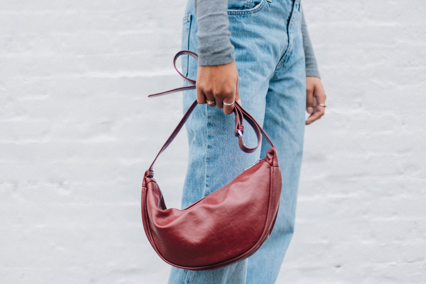 VEGAN HALF MOON CROSSBODY