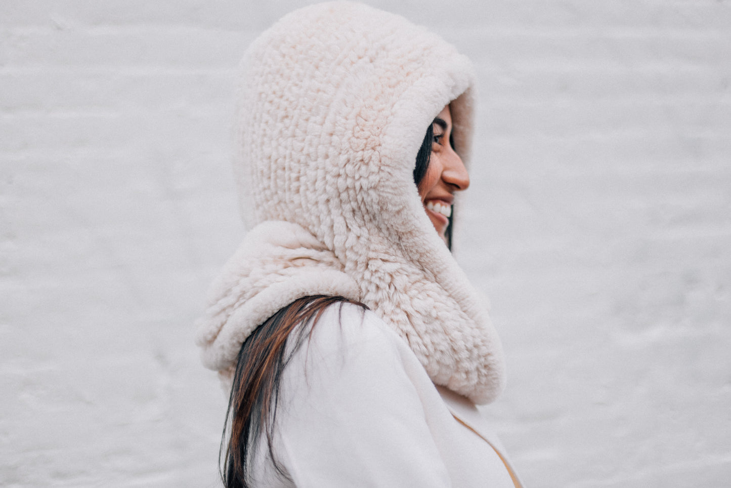 RABBIT HOOD SCARF-CREAM