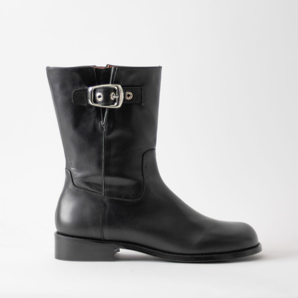 ANGEL ALACRON VERNA BUCKLE FLAT BOOT NAPA BLACK