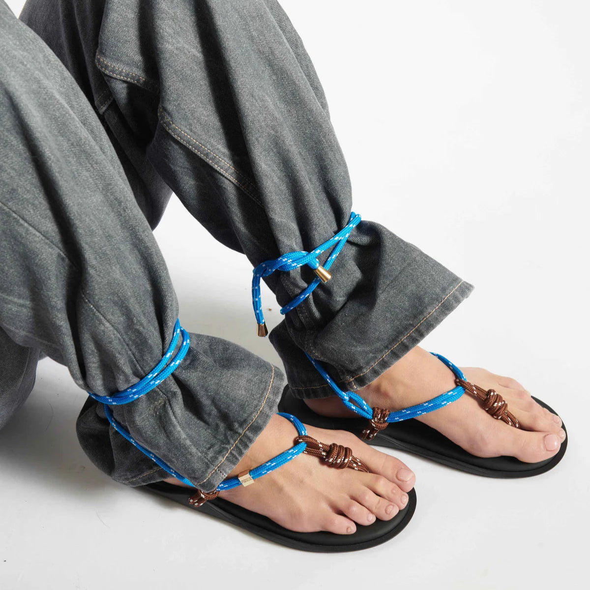 FLOWZE FLO TWIN - TIE ROPE SANDAL - BROWN/SKY BLUE