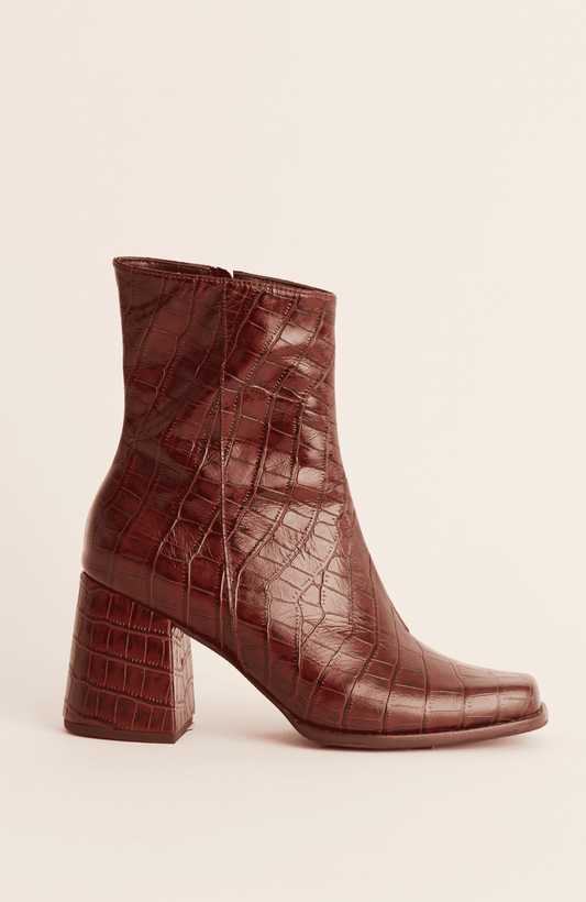 CANELLA BOTAS RUNWAY CROCO WINE