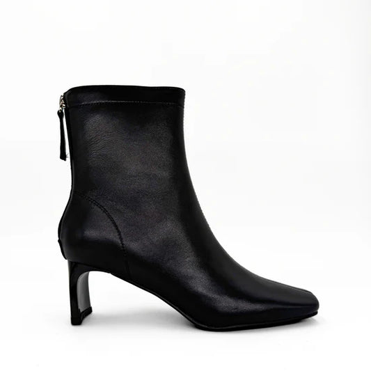 AMIE RAFA HARLOWE BOOTIE BLACK