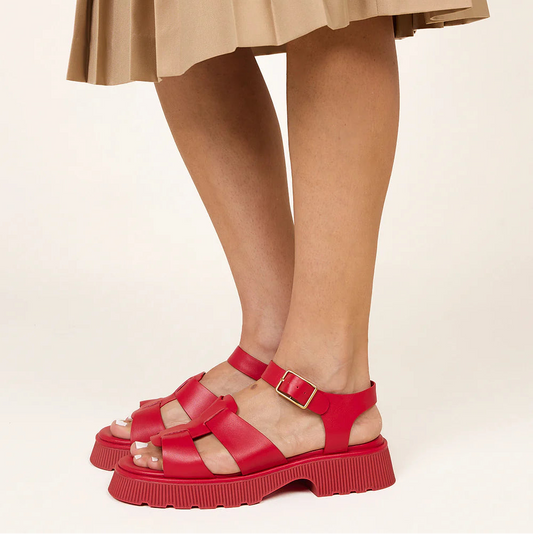 CHAROLETTE STONE HENNY SANDAL IN KISS
