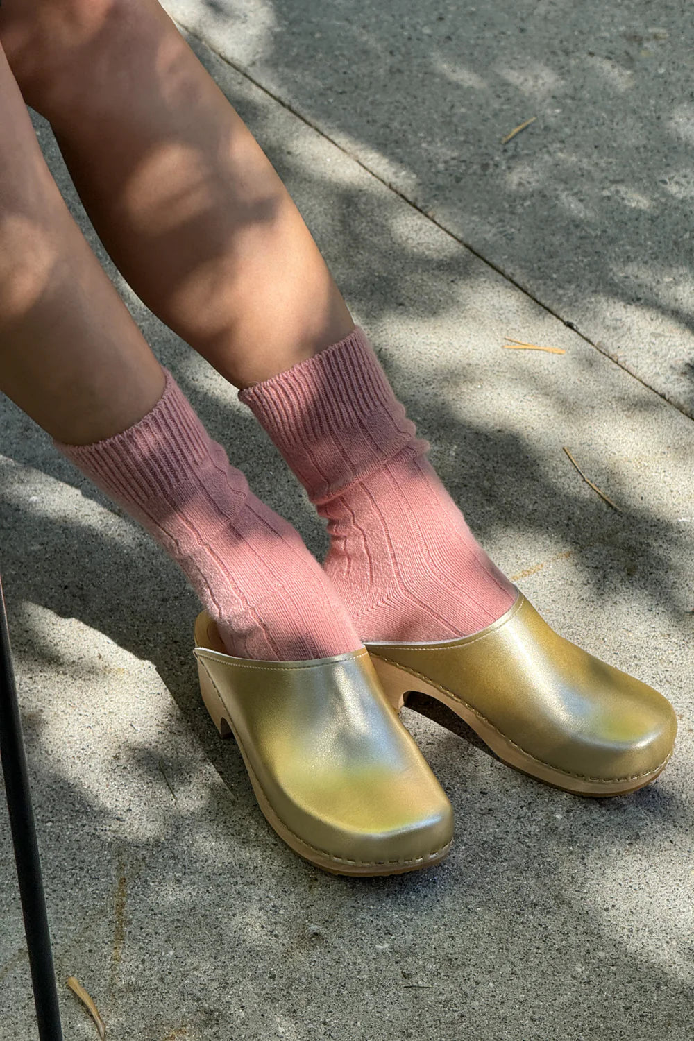 LE BON SHOPPE CLASSIC CASHMERE SOCKS ROSE PETAL