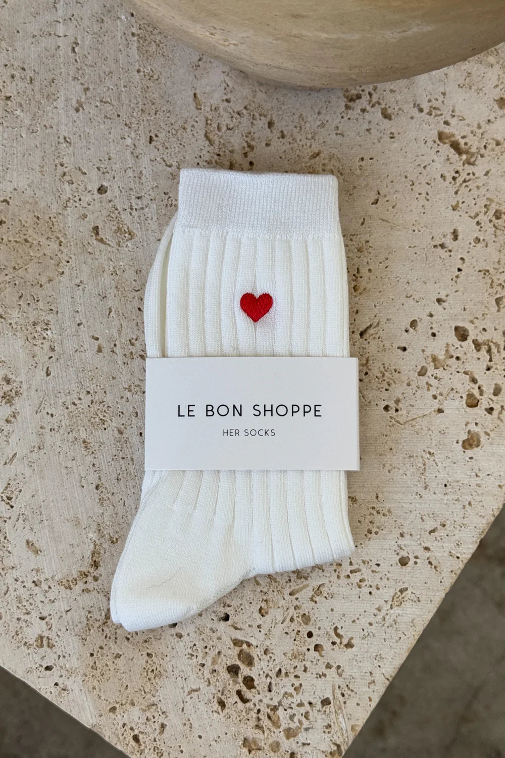 LE BON SHOPPE EMBROIDERED HER SOCKS CLASSIC WHITE HEART