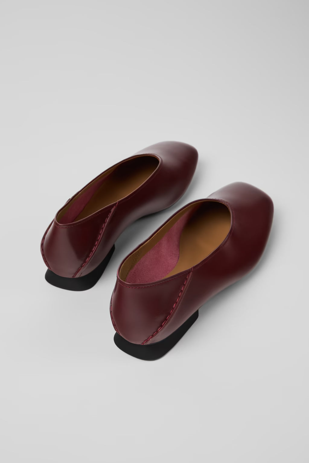 CAMPER CASI MYRA FLATS BURGANDY