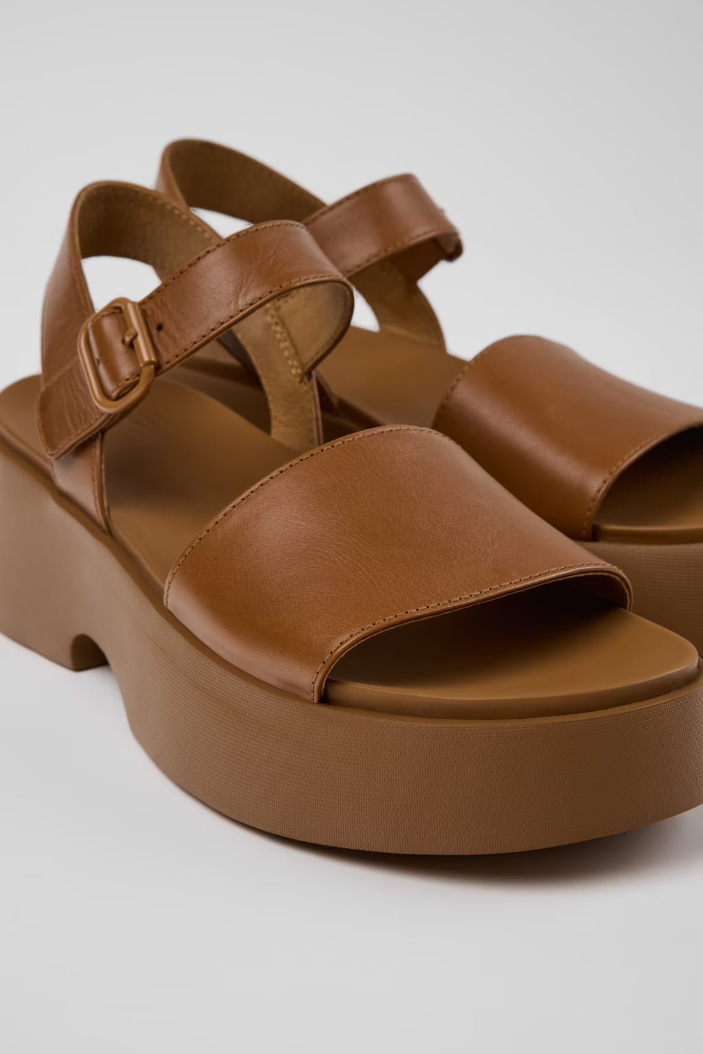 CAMPER TASHA FLATFORM SANDALS IN BROWN - Shoe Market NYC