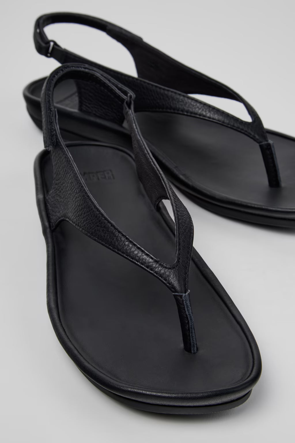 CAMPER RIGHT ISLA THONG BLACK