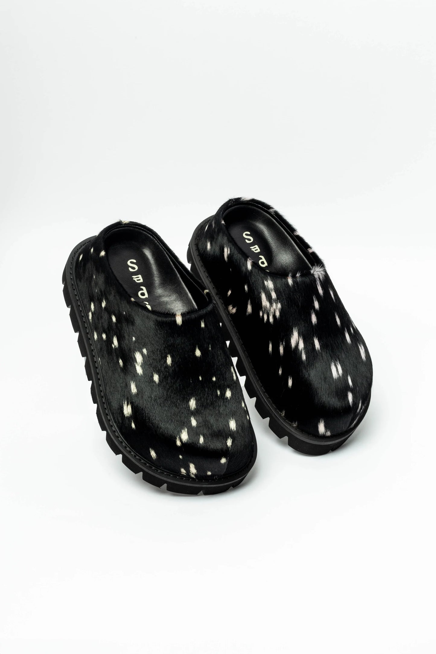 SADI LOVES ROAM SLIDE BLACK PONY