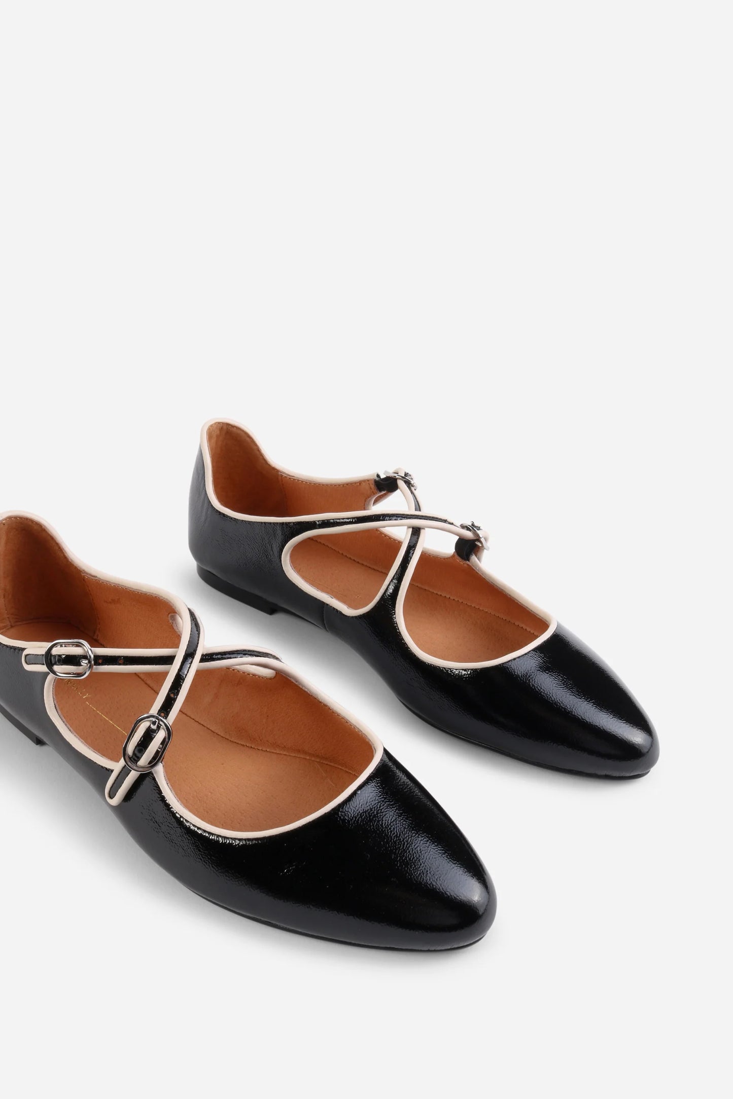 INTENTIONALLY BLANK VANDAM BALLET FLAT BLACK - Shoe Market NYC