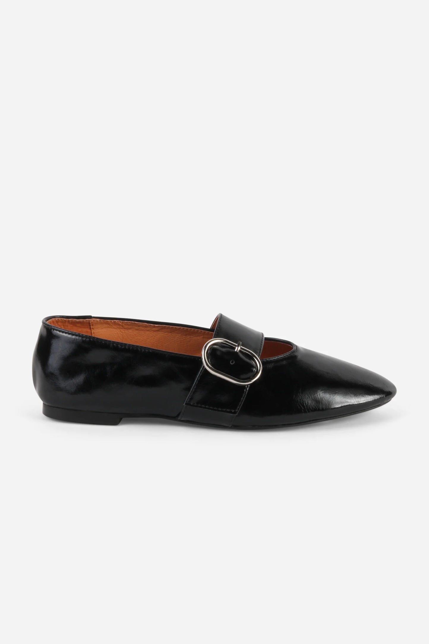 INTENTIONALLY BLANK VARTAN MJ FLAT BLACK