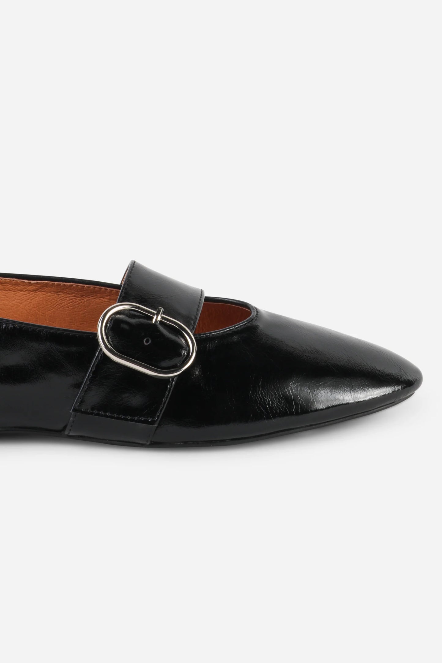 INTENTIONALLY BLANK VARTAN MJ FLAT BLACK