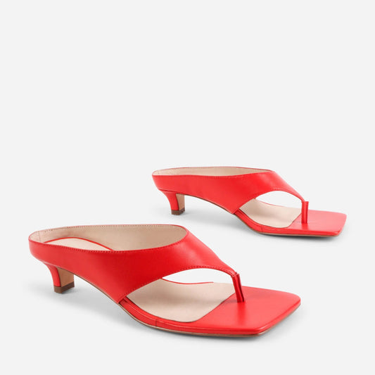 INTENTIONALLY BLANK YEAR AHEAD - Shoe Market NYC