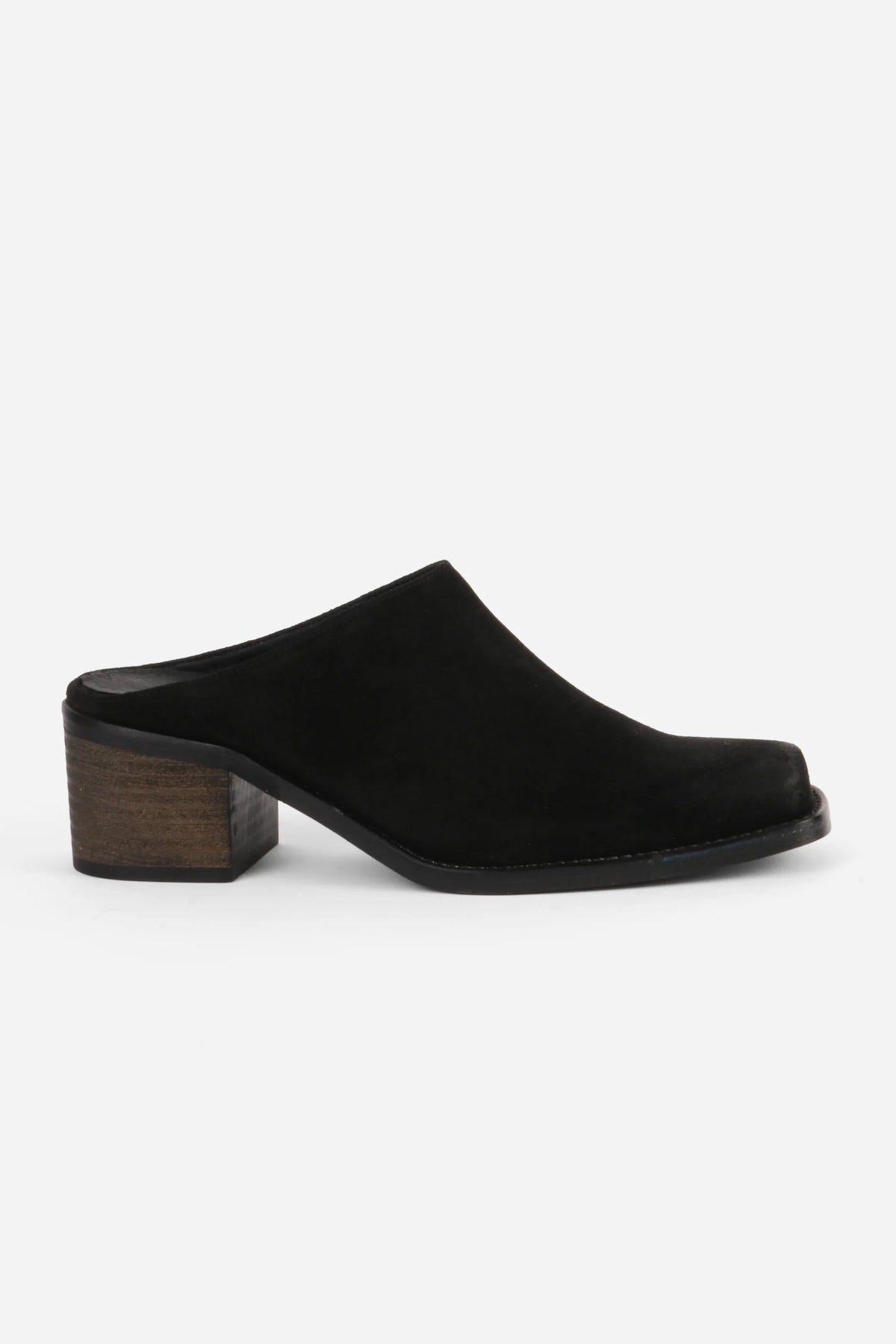 Intentionally Blank Zelda Mules