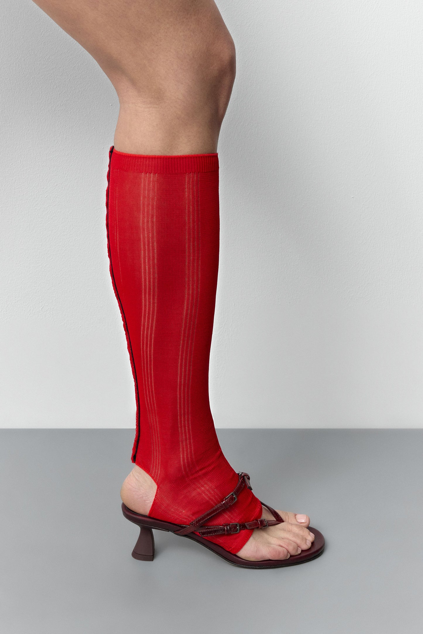 MIISTA Abisai Burgundy Mini Buckled Sandals