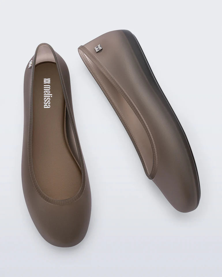 MELISSA SOFT BALLERIA ESSENTIAL CLEAR BROWN