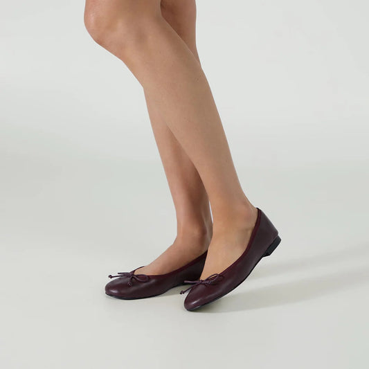 TONY BIANCO COMMA FLATS IN VINO - Shoe Market NYC
