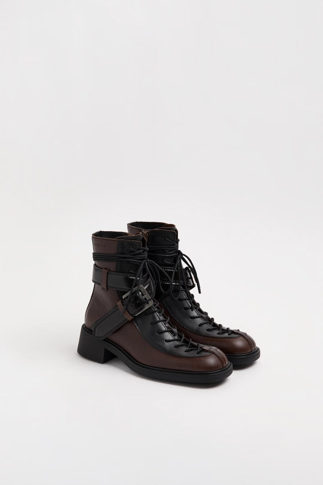 MIISTA Licia Brown Rowe Ankle Boots