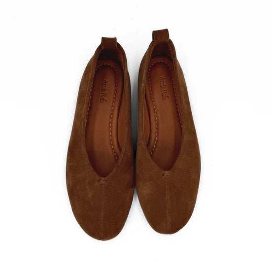 AMIE RAFA ERIKA FLAT BROWN SUEDE